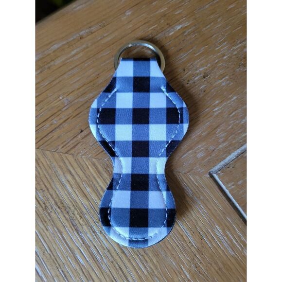 NEW White & Black Buffalo Plaid Neoprene Chapstick Holder Key Chain and chapstic - Picture 2 of 3
